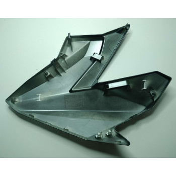 Ліва декоративна кришка бака (сіра) мотоцикла ZONSEN BATTLO 5R (152112)