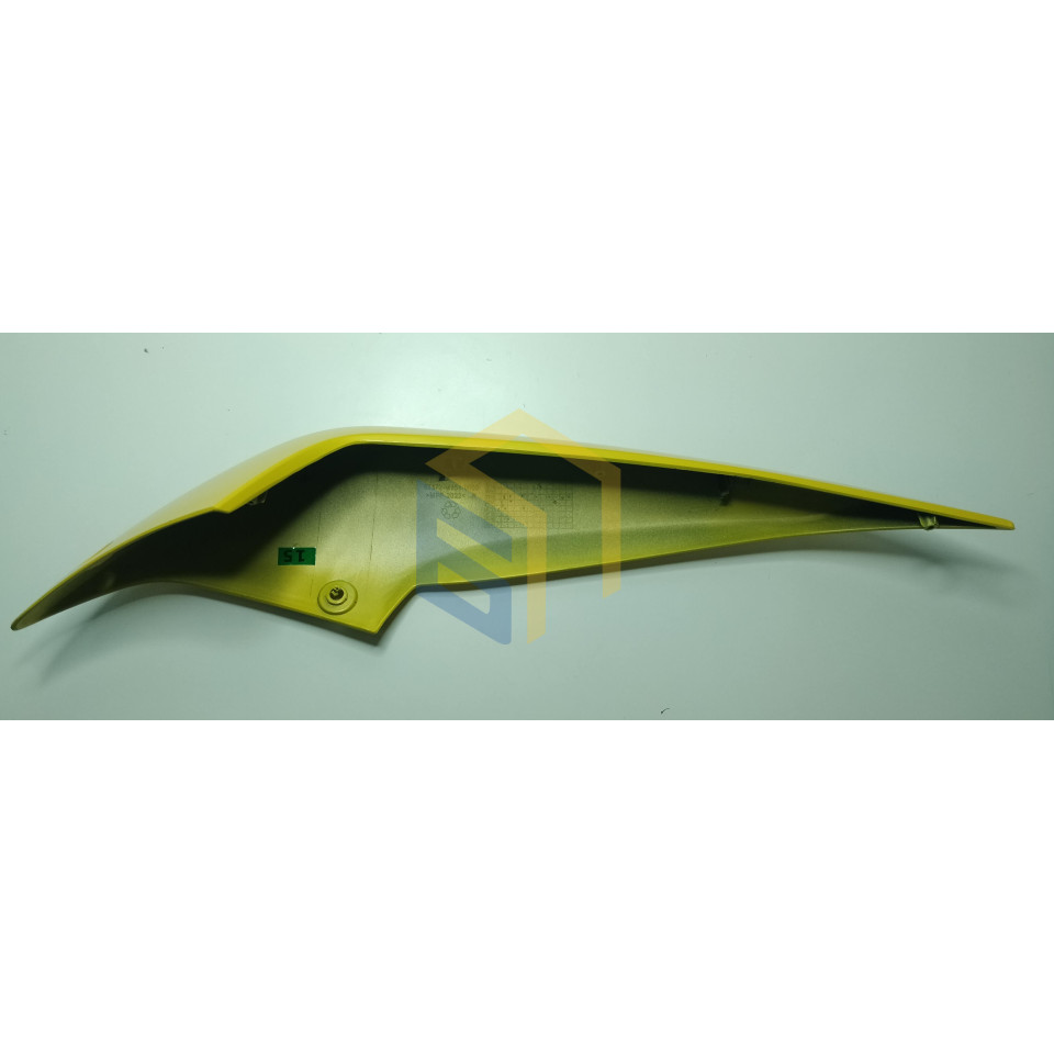 Права обшивка паливного бака (жовта) мотоцикла CYCLONE RX3 (152141)