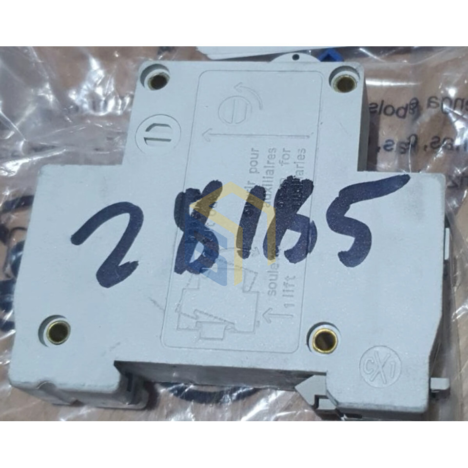 Автоматический выключатель DZ47-63/C25-1P (25A) стабилизатора напряжения Forte (28185)