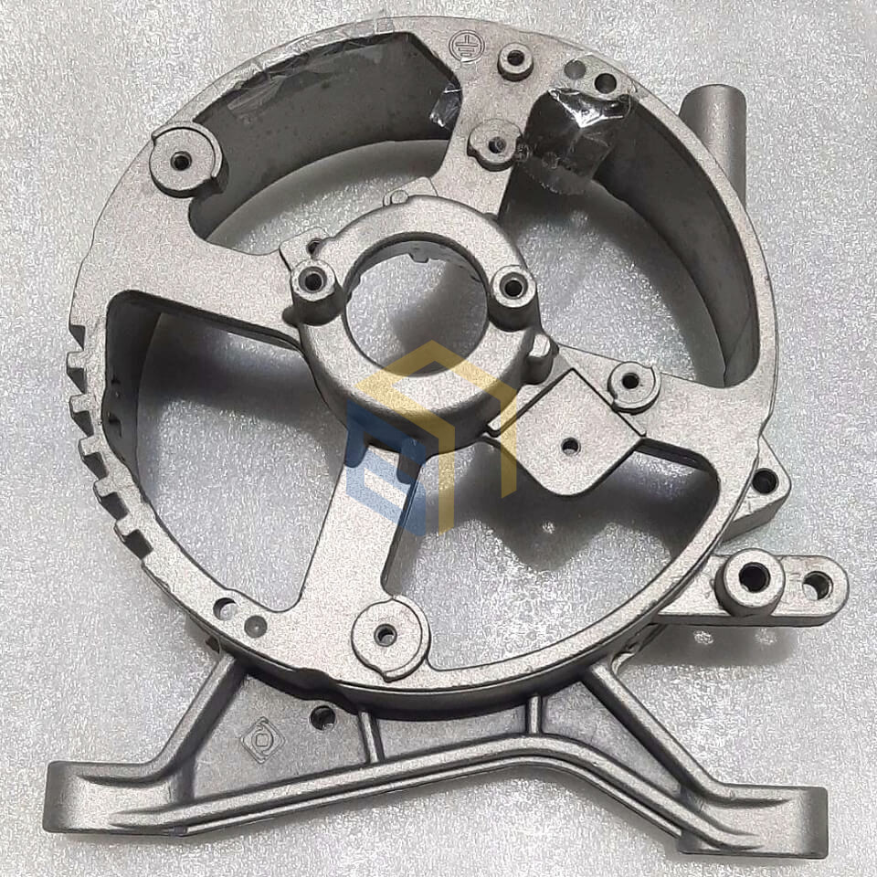 Кришка задня (кронштейн) генератора (188F) генератора бензинового Forte FG6500E (29900)