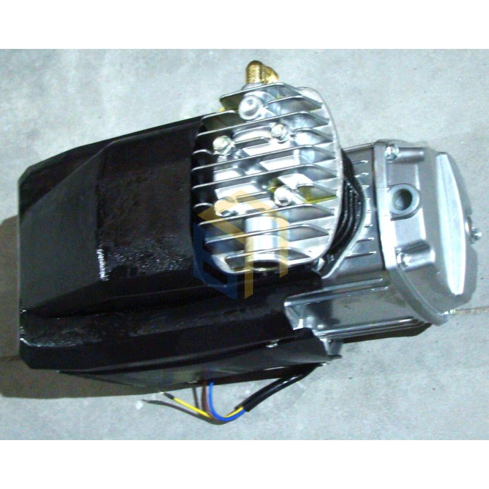 Головка в зборі компресора повітряного FORTE FL-24, FL-50 (33064)