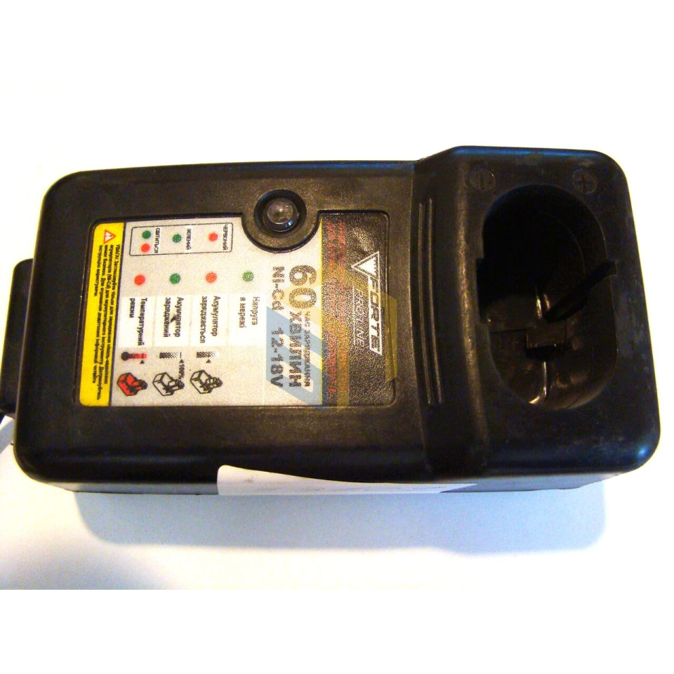 Зарядний пристрій шурупокрута акумуляторного Forte CD 1415-2 Li (33129)