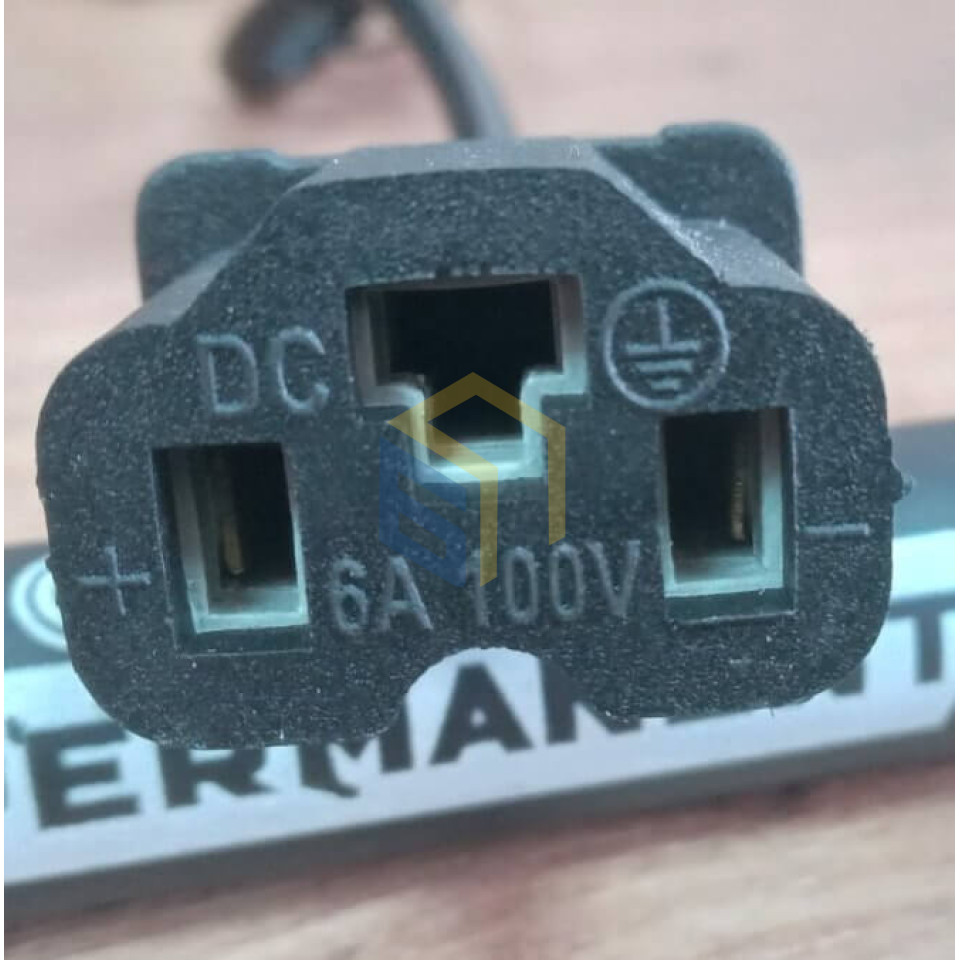 Зарядное устройство аккумуляторного опрыскивателя Forte CL-12A (37320)