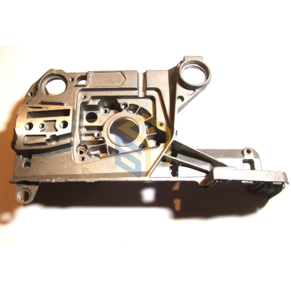 Картер (права частина) бензопили Forte FGS 5200 PROF (39691)