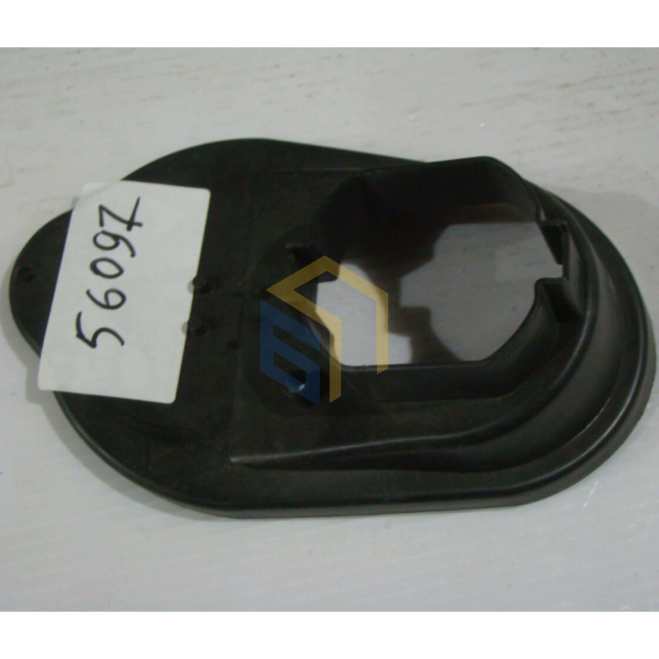 Кришка передня газонокосарки електричної Grunhelm EM-6118B (56097)