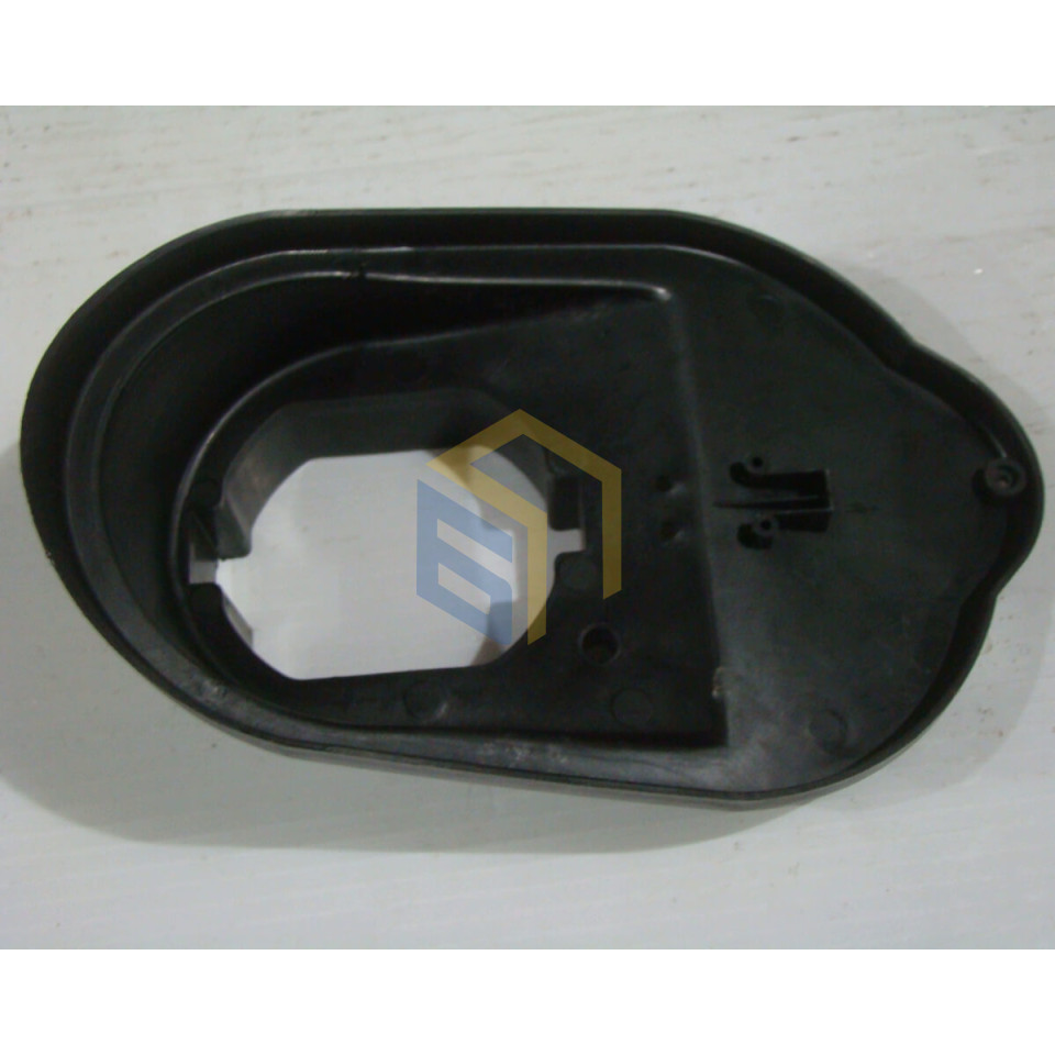 Кришка передня газонокосарки електричної Grunhelm EM-6118B (56097)