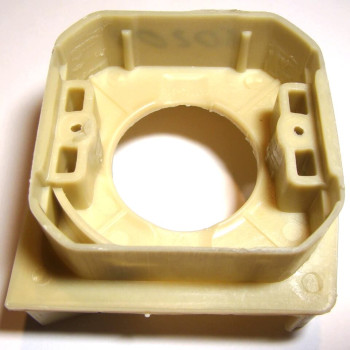 Кожух электропилы Grunhelm GES 18-35B (60208)