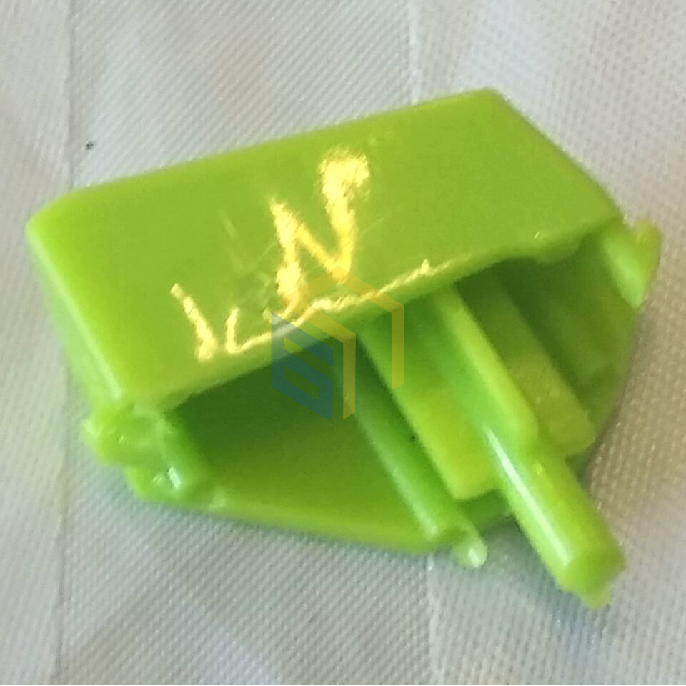 Кнопка подачі пару праски Grunhelm EI8858C (67154-98337)