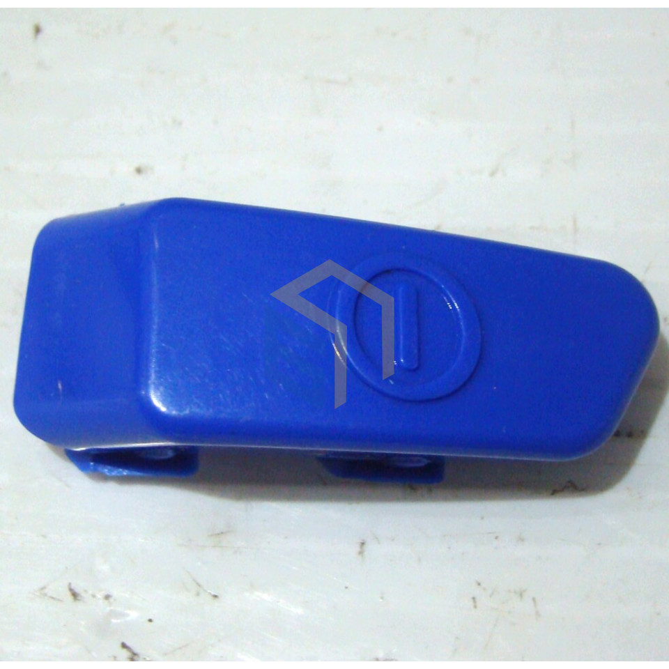 Клавиша выключателя пылесоса бытового Grunhelm GVC8216 (67265)