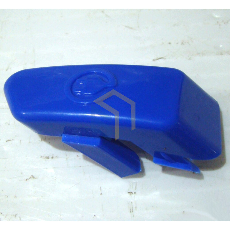 Клавіша намотування шнура пилососа побутового Grunhelm GVC8216 (67267)