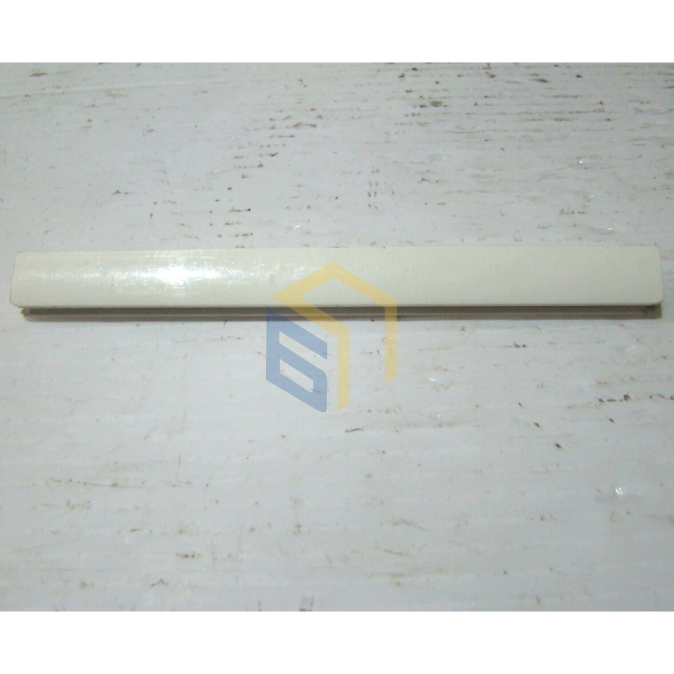 Затискач мішка для в зборі пилу пилососа побутового Grunhelm GVC8208 (72609)