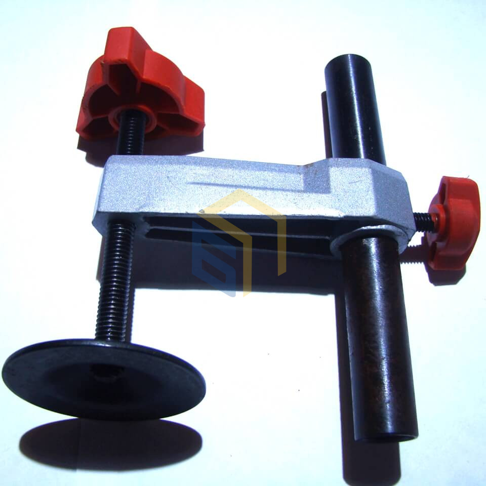 Затискач фіксуючий у зборі торцювальної пили Сталь ПТ 13-210 (77995)