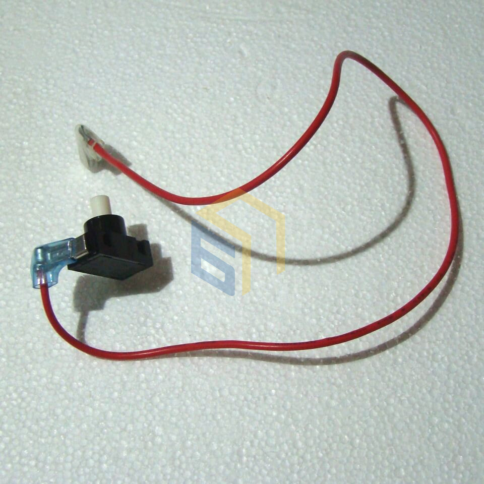 Выключатель пылесоса бытового Grunhelm GVC8210G (80183)