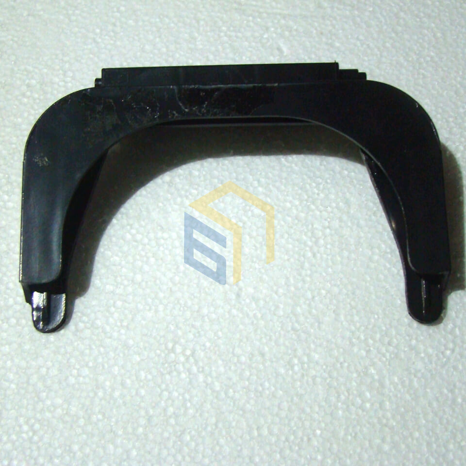 Тримач сміттєвого мішка пилососа побутового Grunhelm GVC8217O (80186)