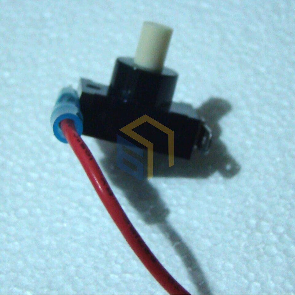 Вимикач пилососа побутового Grunhelm GVC8217O (80191)