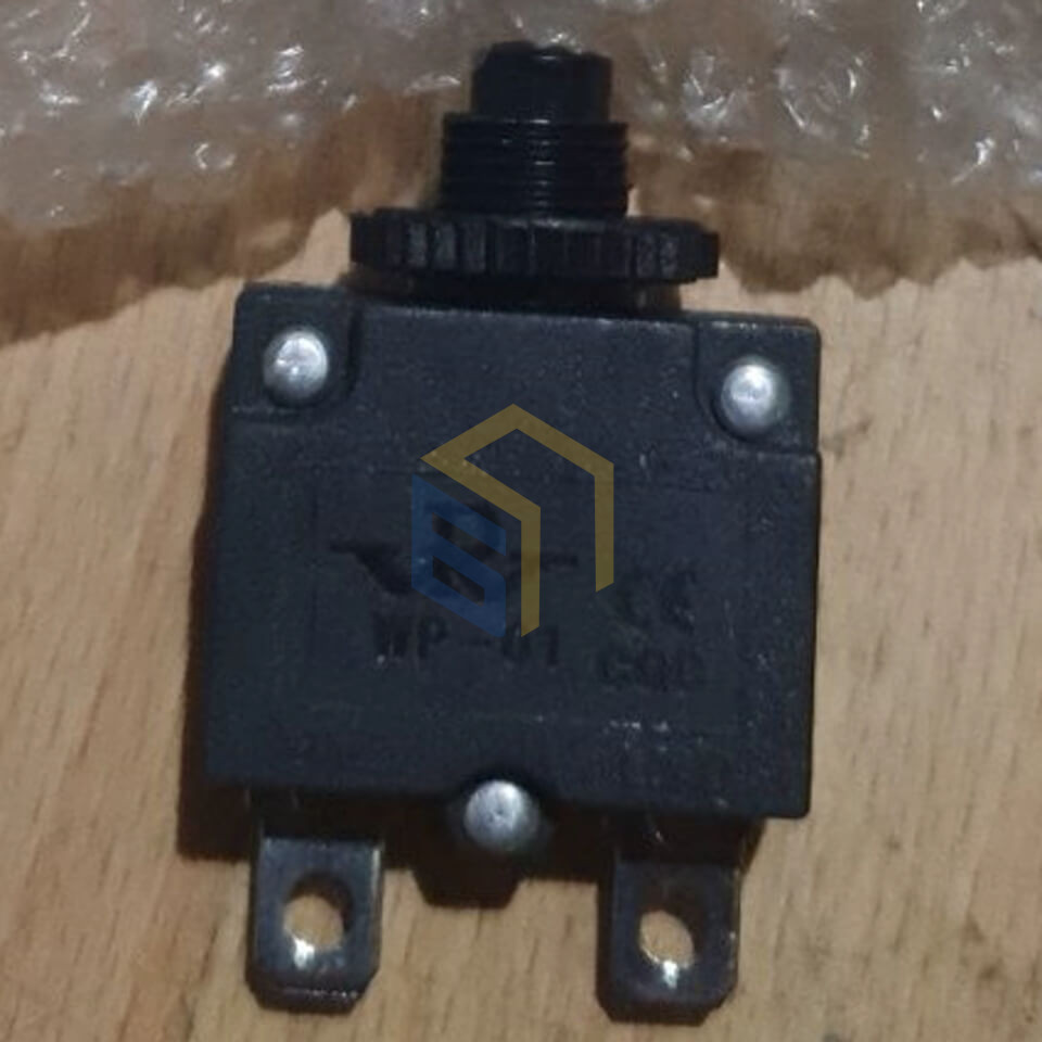 Автоматический выключатель KUOYU (12А) стабилизатора напряжения Forte (80837)