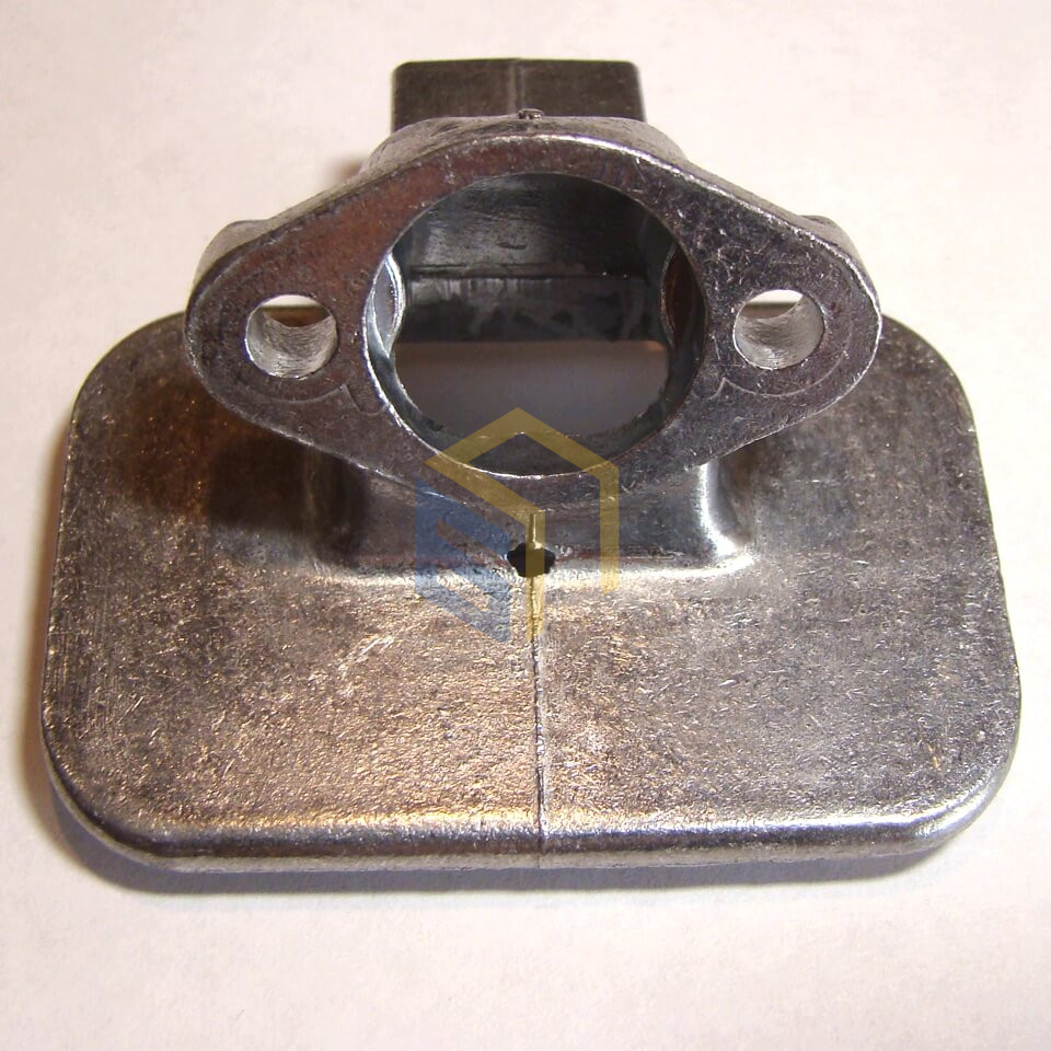 Колектор бензопили Forte FGS 45-18 (82849)