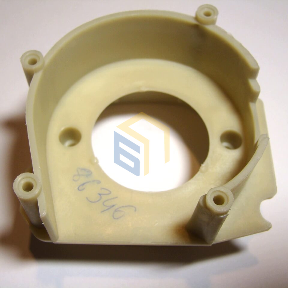 Кожух електропили Grunhelm GES 18-35B (86346)