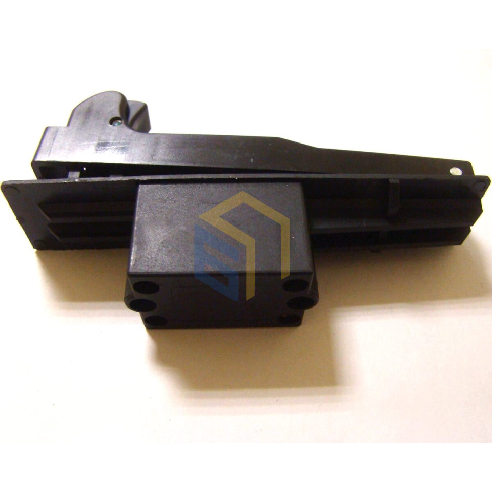 Вимикач УШМ болгарки FORTE AG 16-180 (86468)