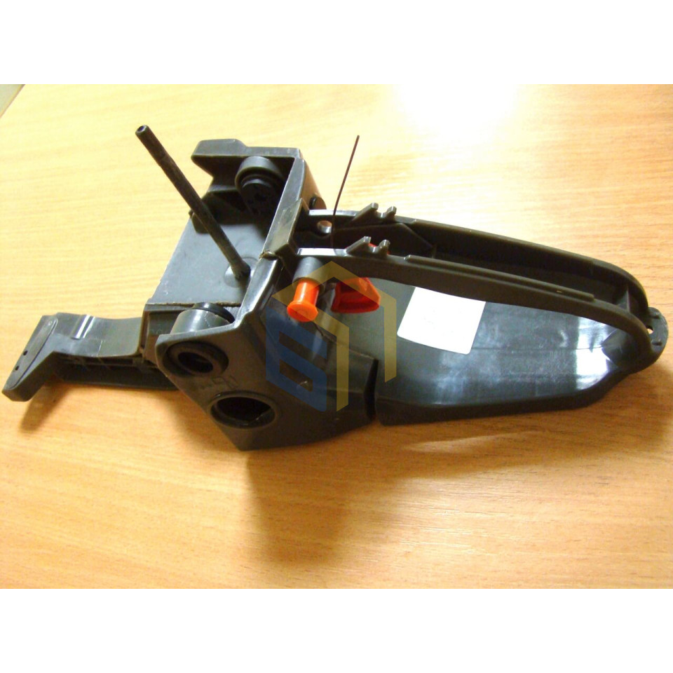 Топливный бак (ручка) бензопилы СВИТЯЗЬ БП 45-18 (91972)