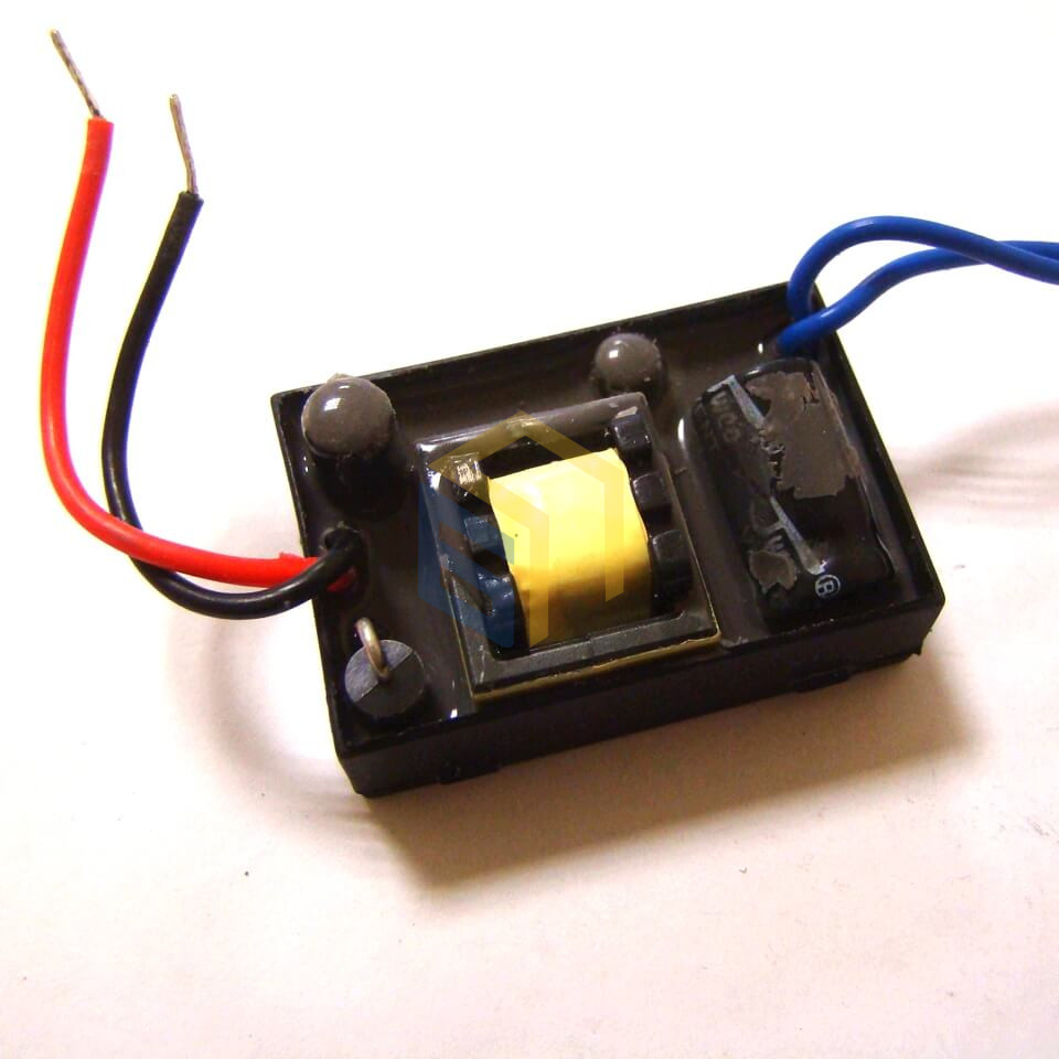 Светодиодный блок шлифмашины для стен FORTE DWS-180-VL (92072)