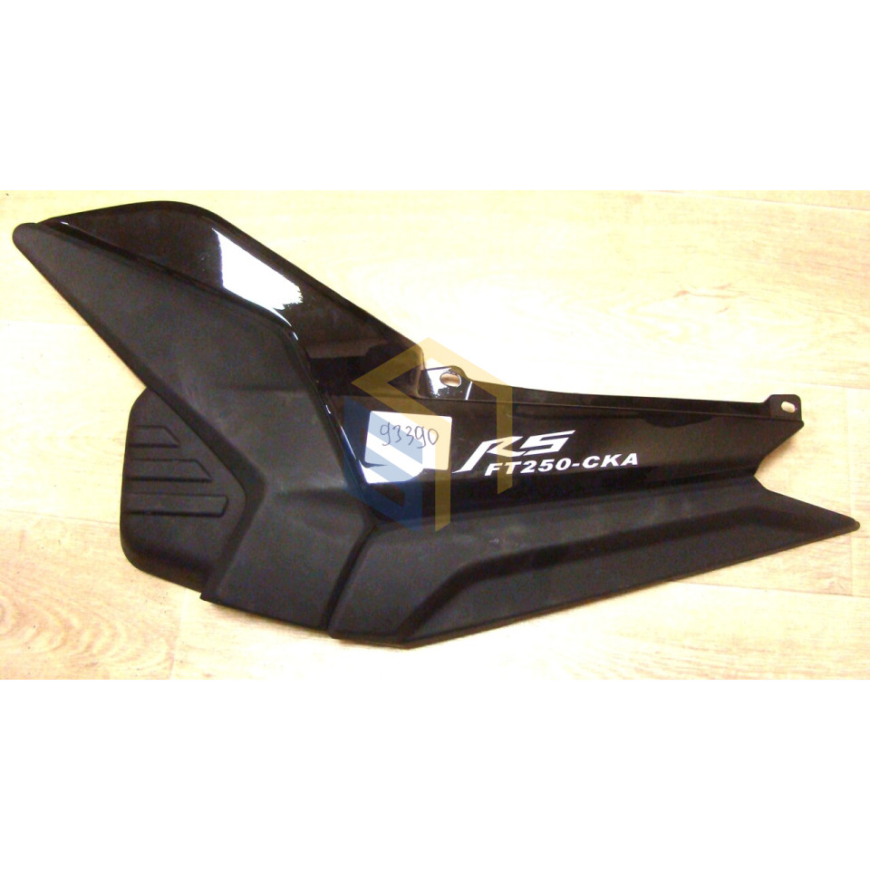 Крышка боковая левая мотоцикла FORTE FT250-CKA (93390)