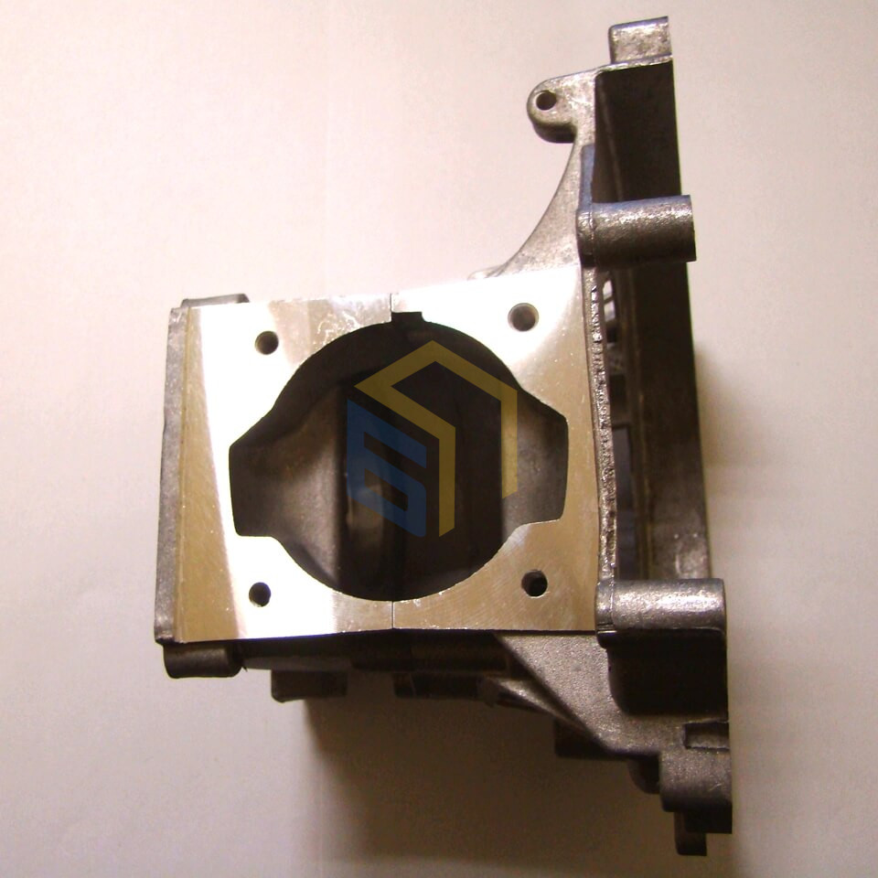 Картер левый и правый мотокосы Свитязь БТ-430, БТ-430 PLUS (95156)