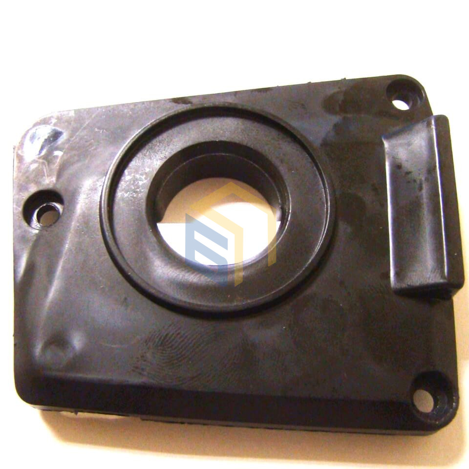 Кришка маслонасоса бензопили Світязь БП 45-18 (96669)