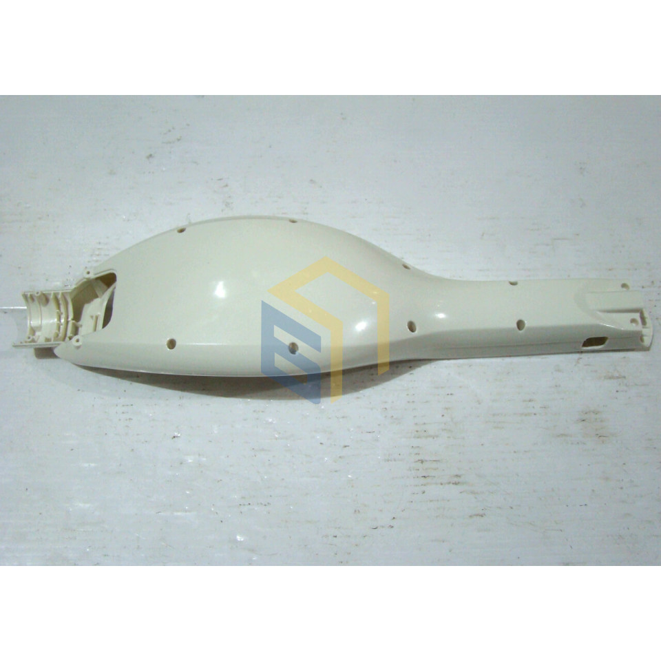 Крышка задняя пылесоса бытового Grunhelm GVC8231W (98395)