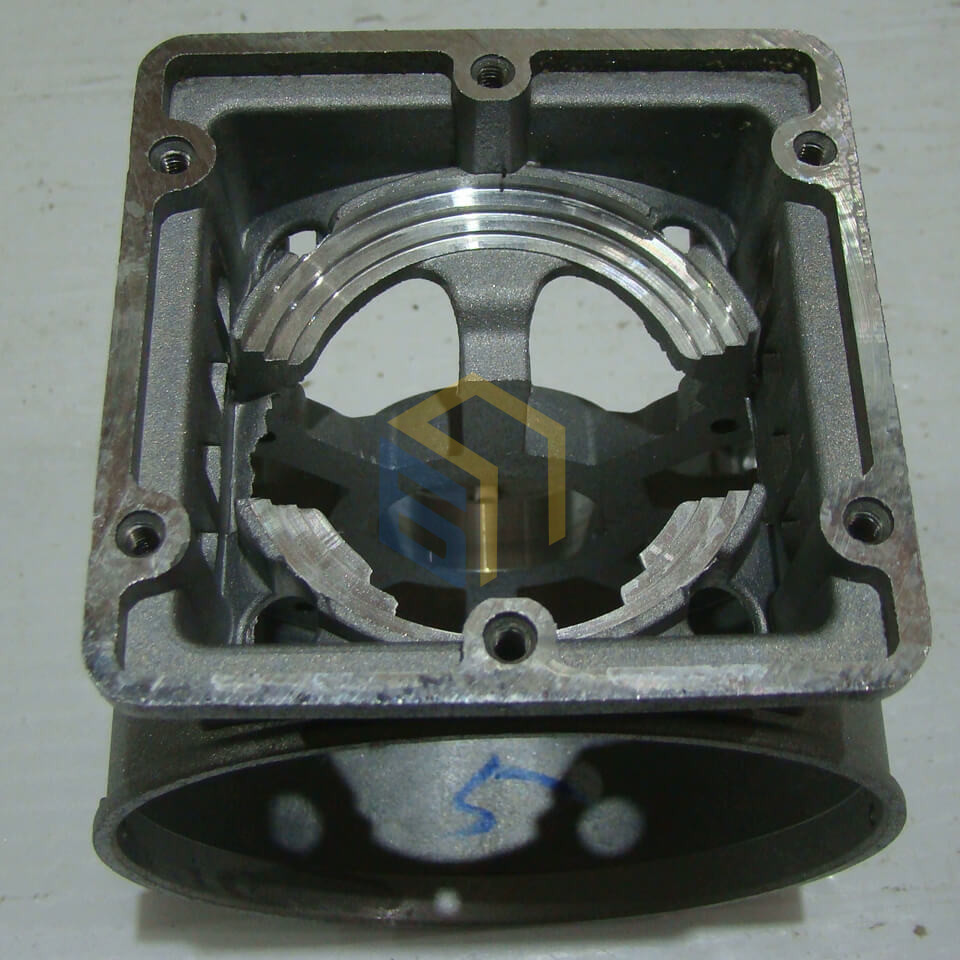 Картер лівий компресора повітряного Forte COF-24 (98808)