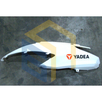 Задняя накладка белая левая электроскутера Yadea S-Eagle (99620)
