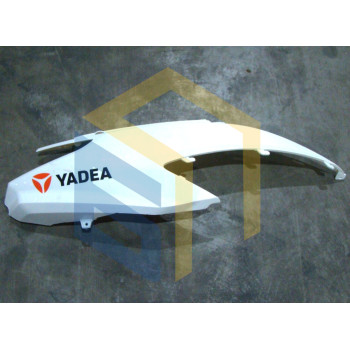 Задняя накладка белая правая электроскутера Yadea S-Eagle (99624)