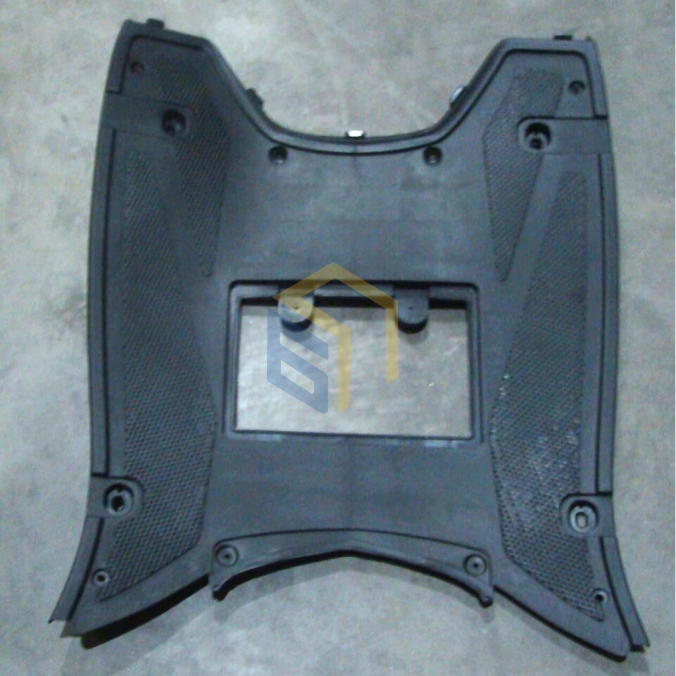 Панель на педаль електроскутера Yadea S-Eagle (99637)